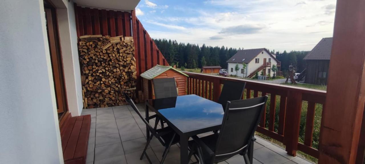 Apartman U Sedmikrasky Vaclavov u Bruntalu Exterior photo